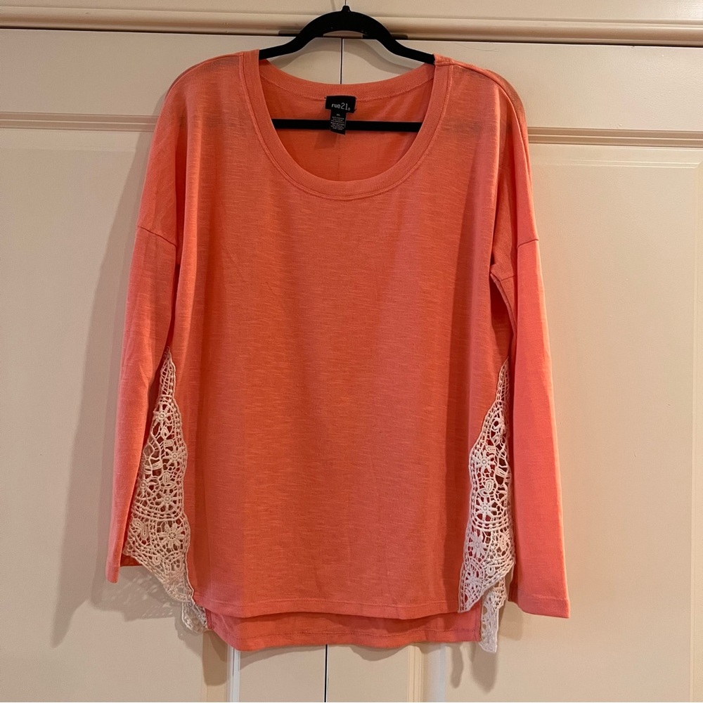 RUE 21 - CORAL SWEATER WITH CROCHETED LACE